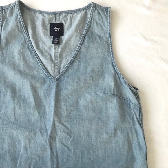 GAP women's chambray v neck tank light blue wash size S - Picture 4 of 7